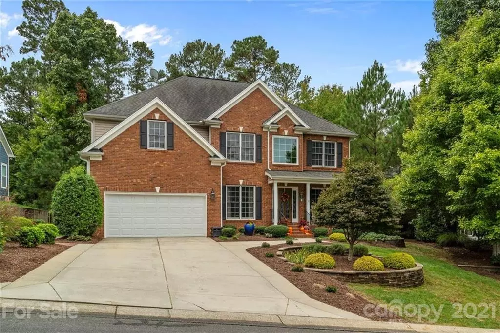 Tega Cay, SC 29708,11067 Deep Cove DR