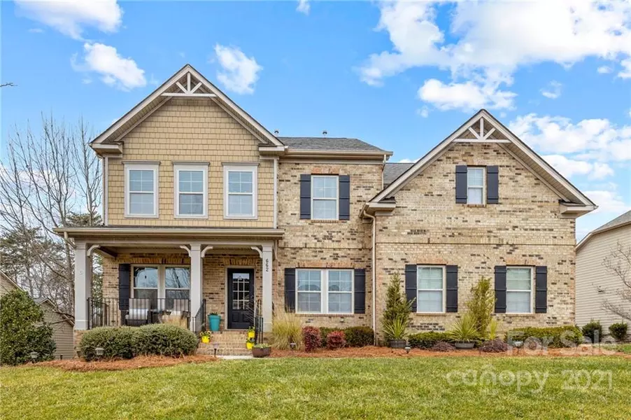 662 Reliance CT, Tega Cay, SC 29708