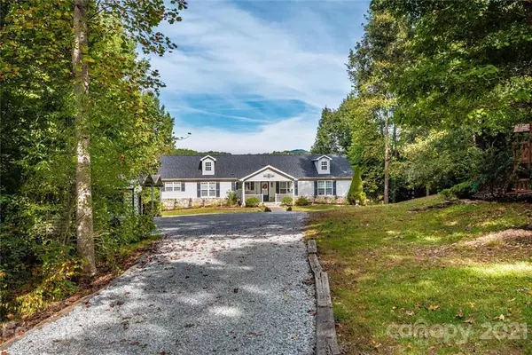 276 Tadpole LN, Taylorsville, NC 28681