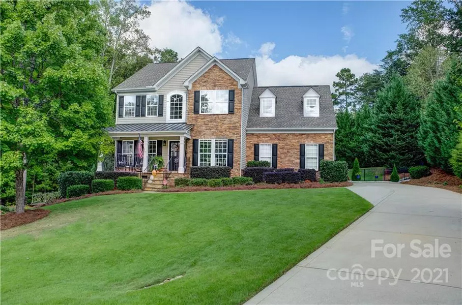 416 Rookery DR, Lake Wylie, SC 29710