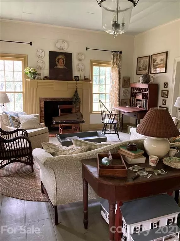 Landrum, SC 29356,585 Pleasant Hill RD