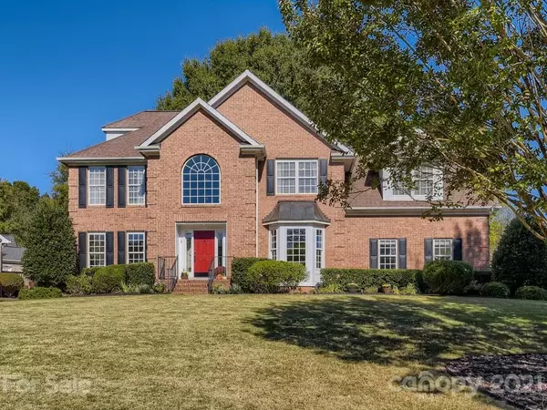 15737 Agincourt DR, Huntersville, NC 28078