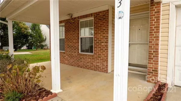 Charlotte, NC 28212,7113 Weakly CT