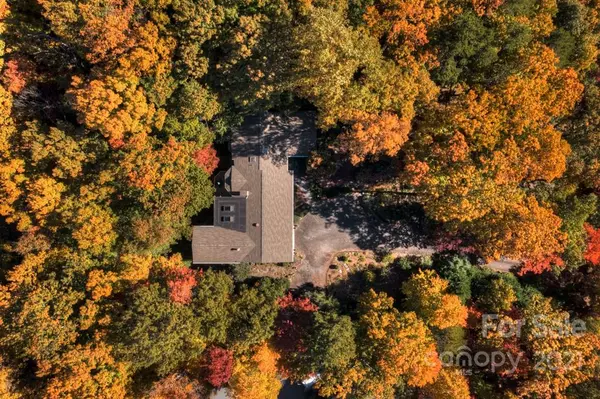 1150 Carolina DR, Tryon, NC 28782