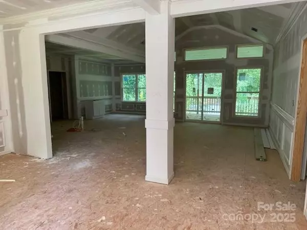 Concord, NC 28025,595 Foxwood DR SE