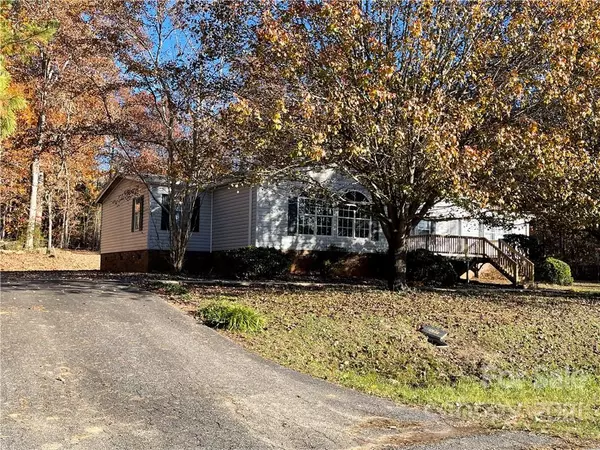 Granite Falls, NC 28630,3909 Berry Creek CIR