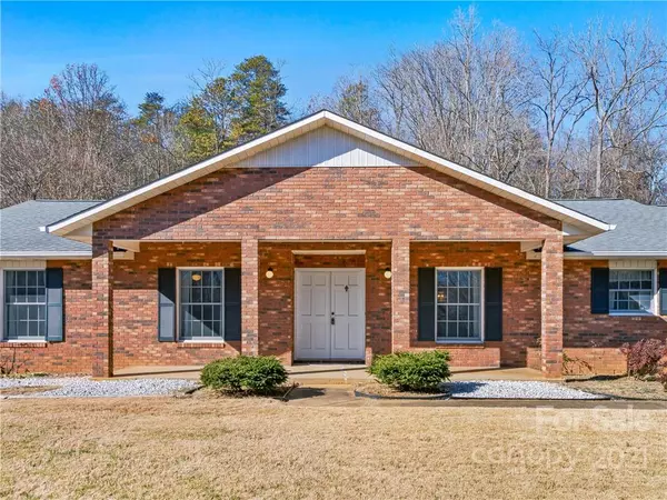 Alexander, NC 28701,169 Chandler RD