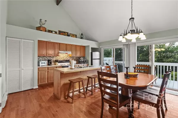 Beech Mountain, NC 28604,102 Wedling Weg WAY