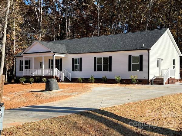 2330 Louanne DR, Wingate, NC 28174