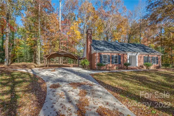 250 Squirrel Den RD, Rutherfordton, NC 28139