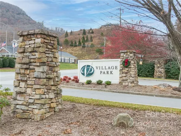 Asheville, NC 28803,93 Village Pointe LN #34