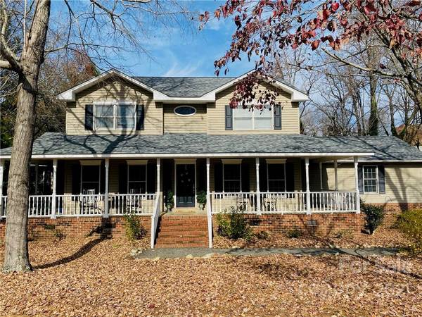 1507 Melchor RD, Albemarle, NC 28001