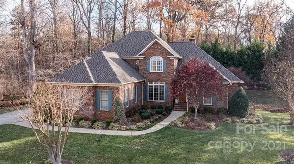 130 Pin Oak LN, Mooresville, NC 28117
