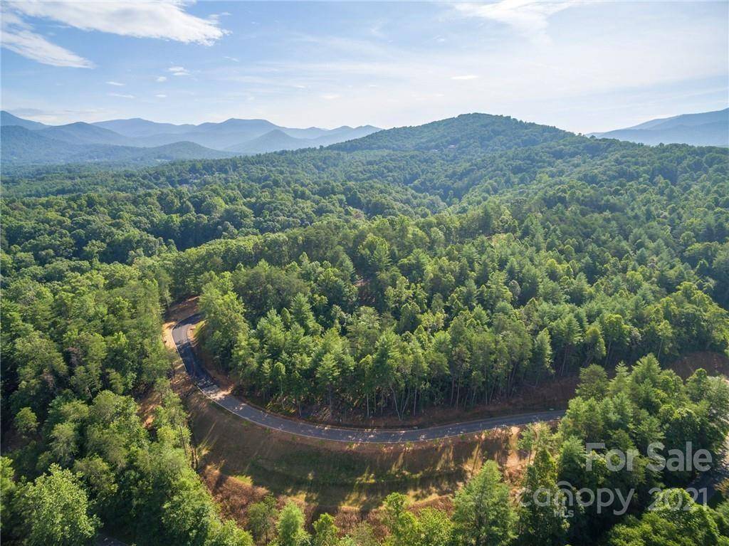 136 Riverbend Forest DR #21, Asheville, NC 28805