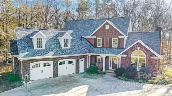 1517 Helms Short Cut RD, Monroe, NC 28112