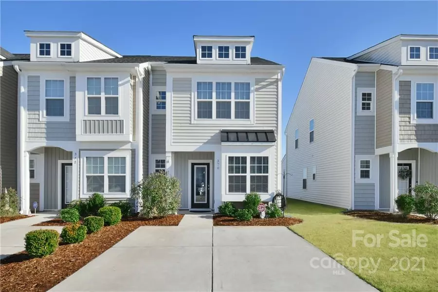 370 Halton Crossing DR, Concord, NC 28027