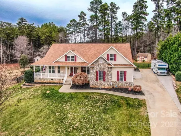 Troutman, NC 28166,123 Winding Creek DR