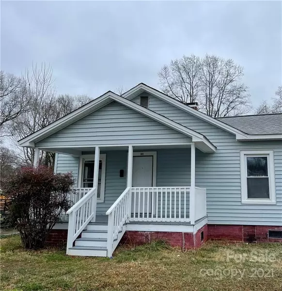 309 Adrian ST, Mount Holly, NC 28120