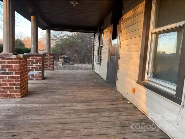 Olin, NC 28660,624 Sloans Mill RD