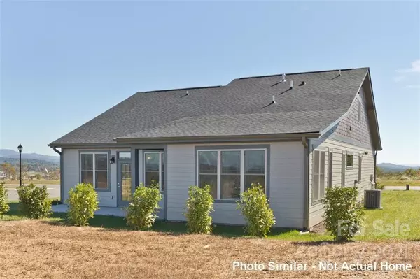 Arden, NC 28704,8 Lifestyle CT