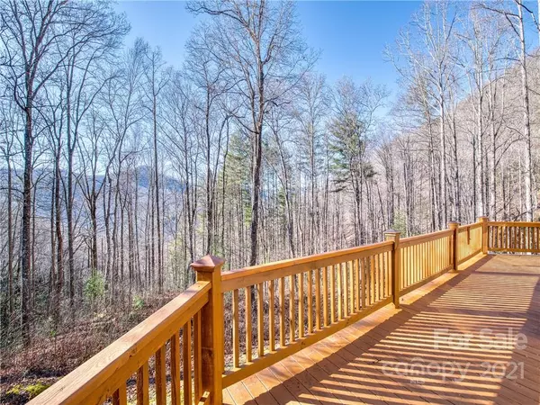 Cullowhee, NC 28723,536 Kalmia RDG