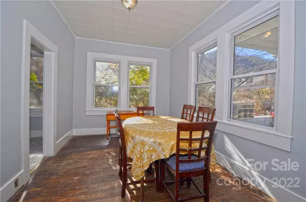 Hot Springs, NC 28743,71 Frisbee ST