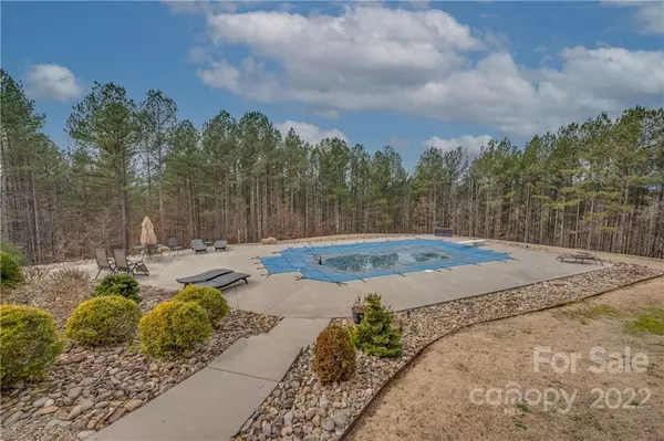 Rutherfordton, NC 28139,749 Parris RD