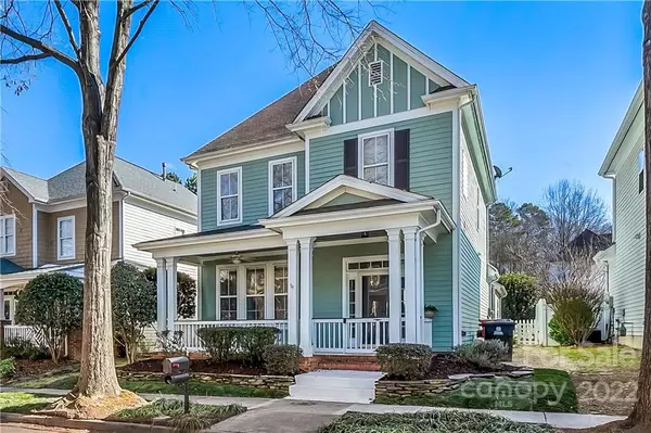 Davidson, NC 28036,135 Park Forest ST