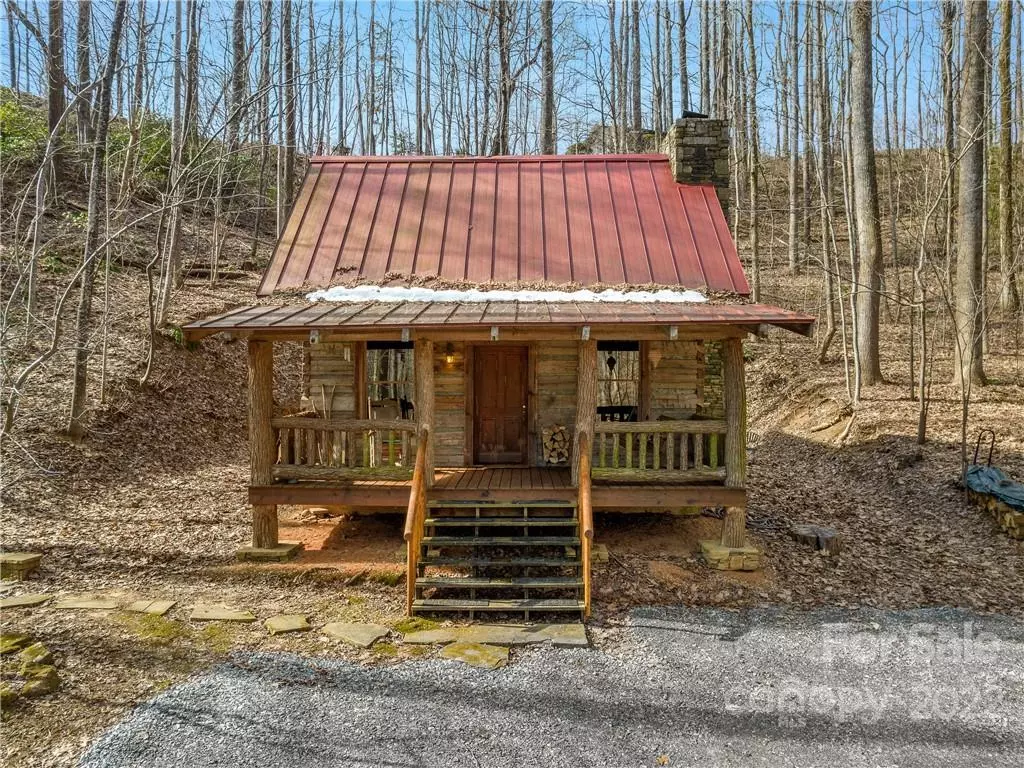 Saluda, NC 28773,615 Pollys Mountain RD #9