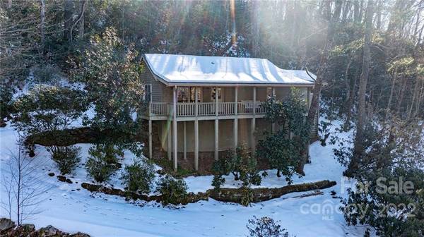 48 Harp DR, Cashiers, NC 28717