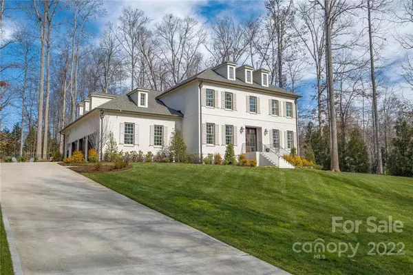 2510 Gleneagles DR, Gastonia, NC 28056