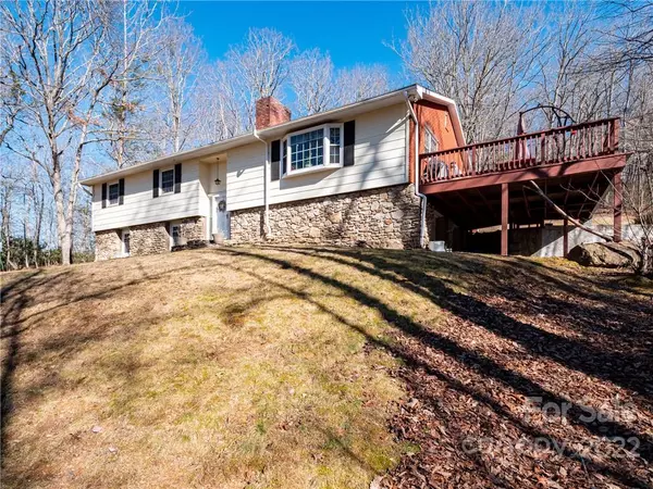 Fairview, NC 28730,233 Church RD