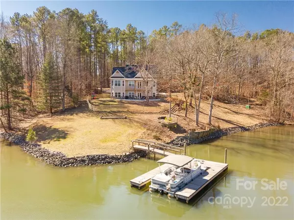2080 Caymus DR, York, SC 29745
