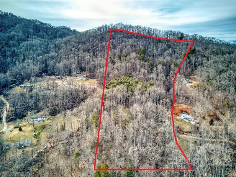 00 Wake Robin DR, Cullowhee, NC 28723