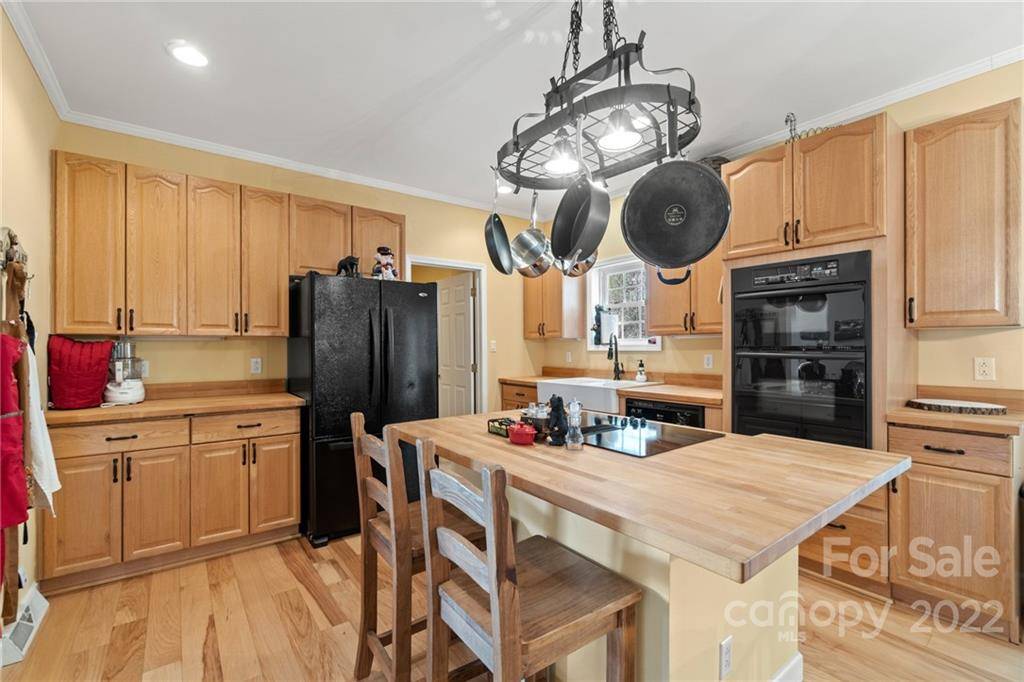 Lenoir, NC 28645,6079 Mulberry Church RD