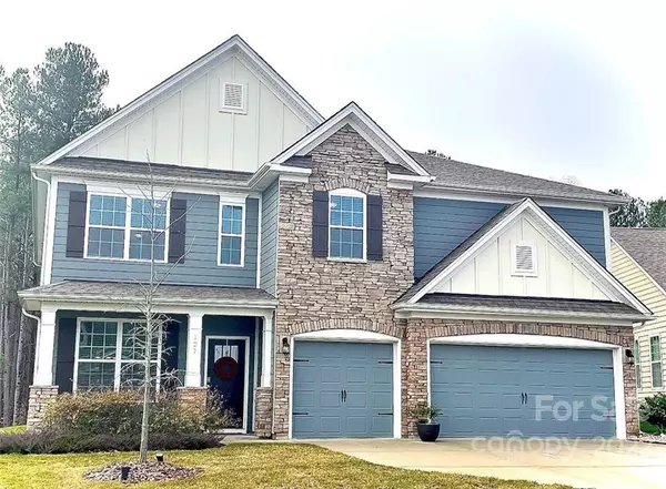 127 Atwater Landing DR, Mooresville, NC 28117