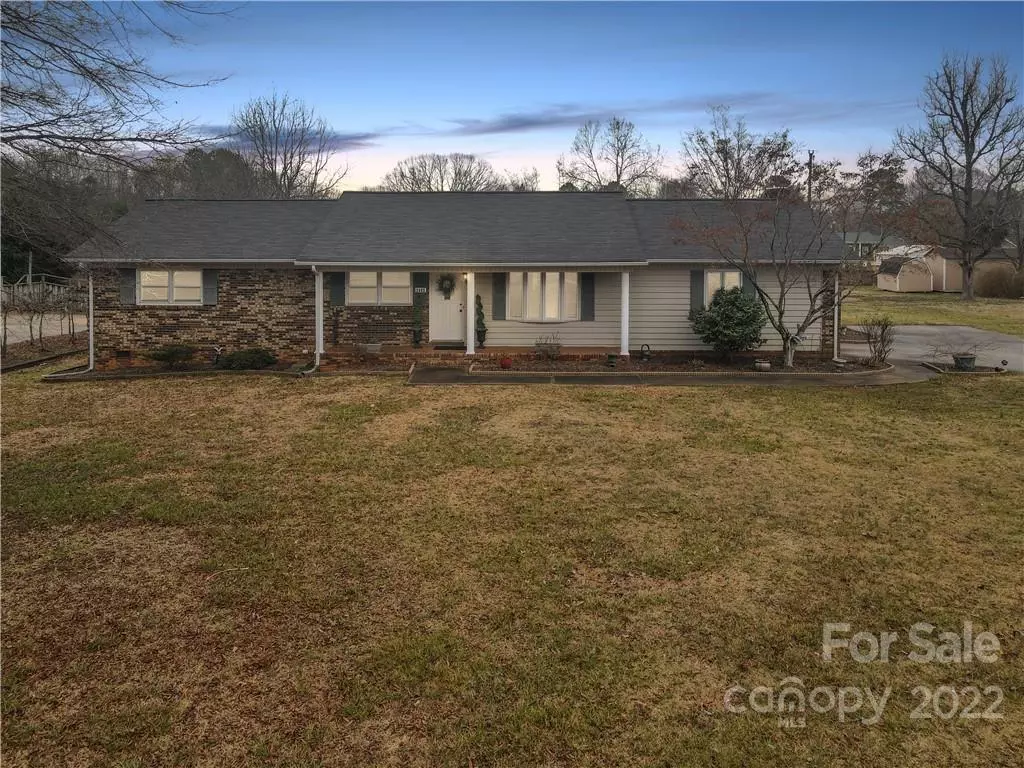 Lincolnton, NC 28092,2682 HWY 150 HWY E
