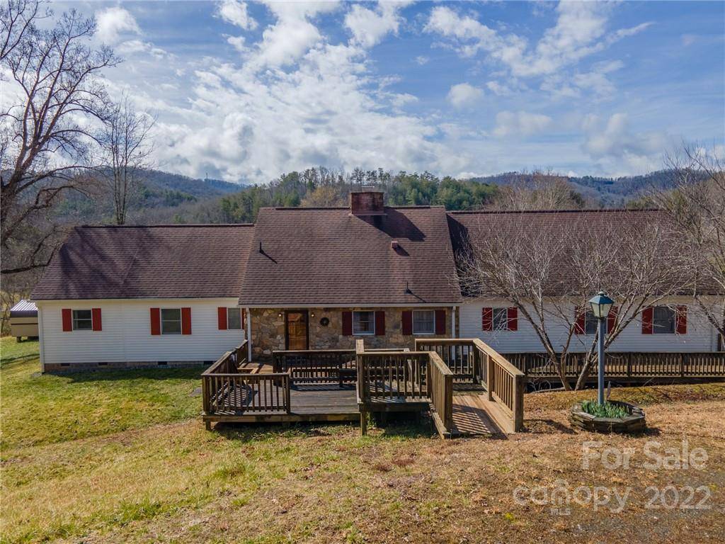 22 Pendleton RD,  Sylva,  NC 28779
