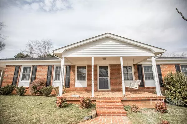 Rutherfordton, NC 28139,167 Crescent ST