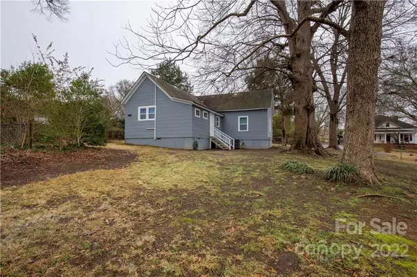 Gastonia, NC 28054,1820 Hemlock AVE