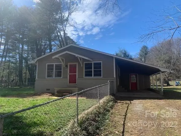 Cullowhee, NC 28723,221 Blackwood RD