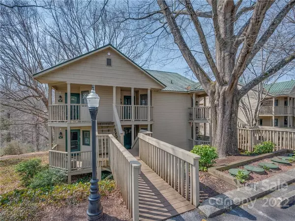 Lake Lure, NC 28746,160 Whitney BLVD #29