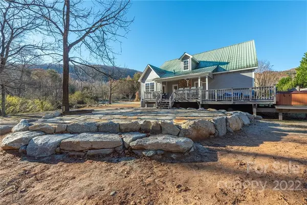 1474 Cedar Creek RD, Lake Lure, NC 28746