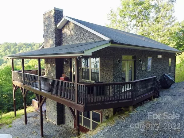 Maggie Valley, NC 28751,1251 Long Branch RD