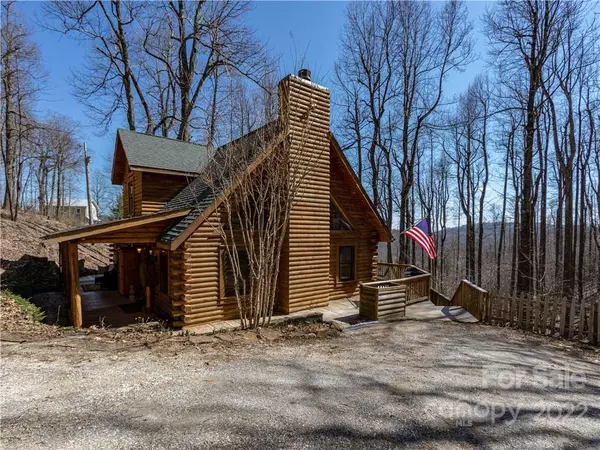 Little Switzerland, NC 28749,856 Carvers Knob RD