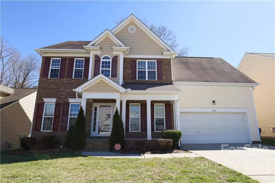 313 Moses Rhyne DR, Mount Holly, NC 28120