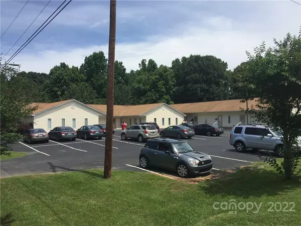 Shelby, NC 28150,425 Cherryville RD