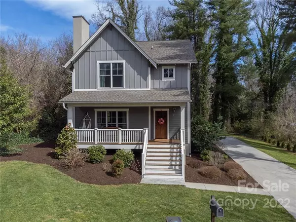 Asheville, NC 28803,27 Applegate LN