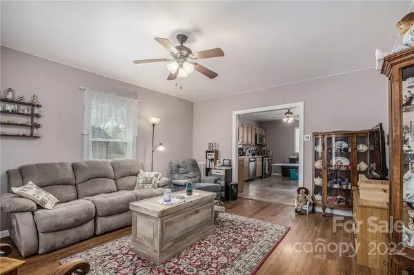 Stanley, NC 28164,310 Valley ST