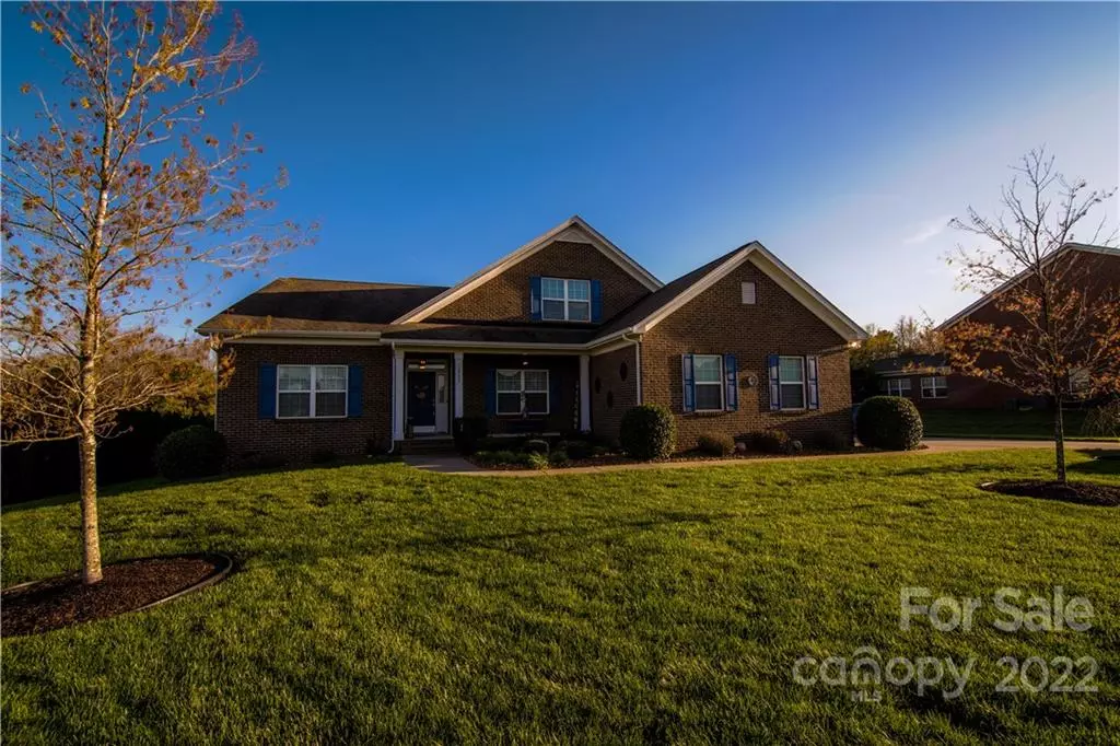 Matthews, NC 28104,1012 Spring Rose LN #5